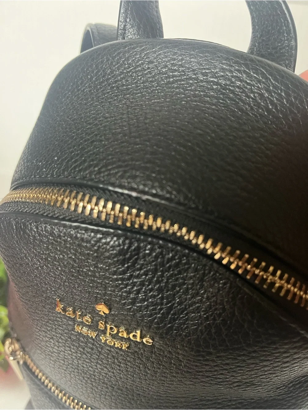 kate spade compact pebbled